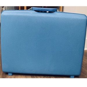 Samsonite Montbello ll Royal Traveller Vintage Suitcase 1970s blue